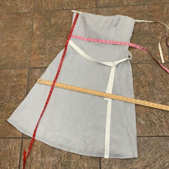 Ann Taylor Loft Size 12 Strapless Gray White Striped Belted Zip Woman’s Dress - Picture 10 of 10